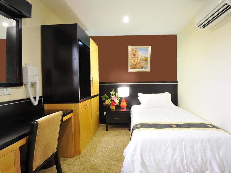 Hallmark Regency Hotel - Johor Bahru Exterior foto